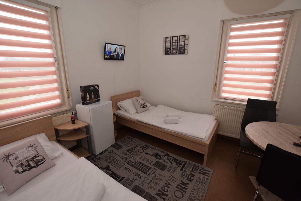Monteurzimmer Kirchheim-Teck Kirchheim unter Teck Luaran gambar