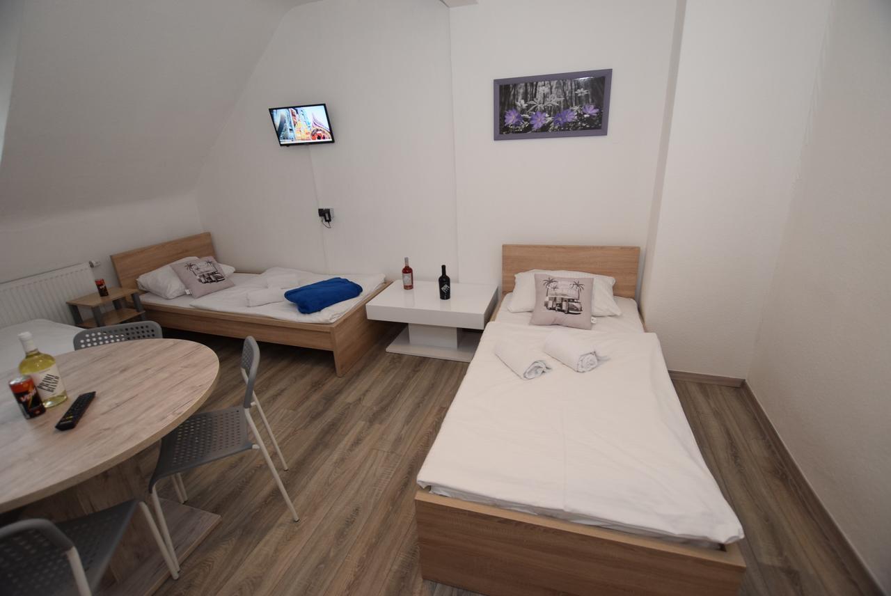 Monteurzimmer Kirchheim-Teck Kirchheim unter Teck Luaran gambar