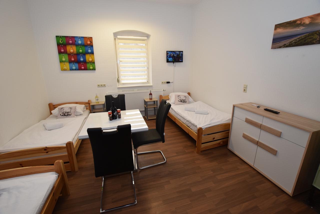 Monteurzimmer Kirchheim-Teck Kirchheim unter Teck Luaran gambar
