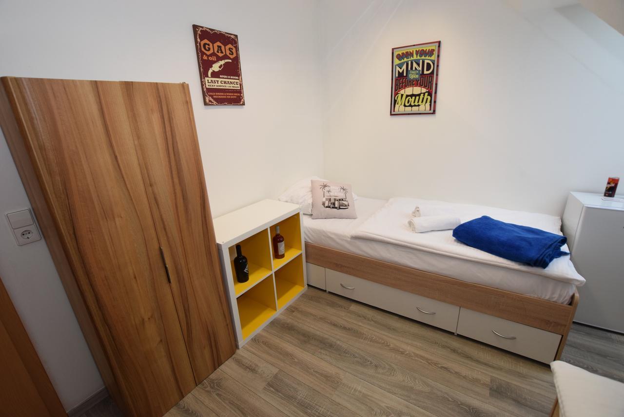 Monteurzimmer Kirchheim-Teck Kirchheim unter Teck Luaran gambar
